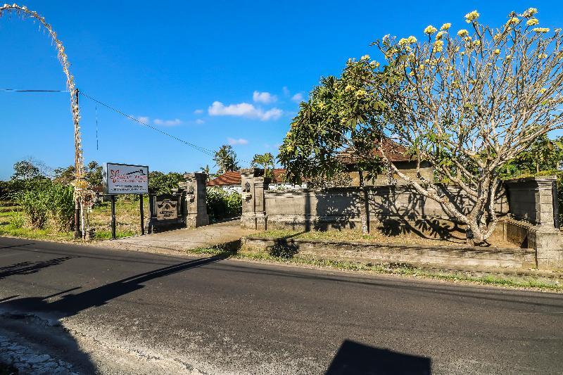 Tanah Lot Sekar Arum Riverside Resort In Canggu מראה חיצוני תמונה